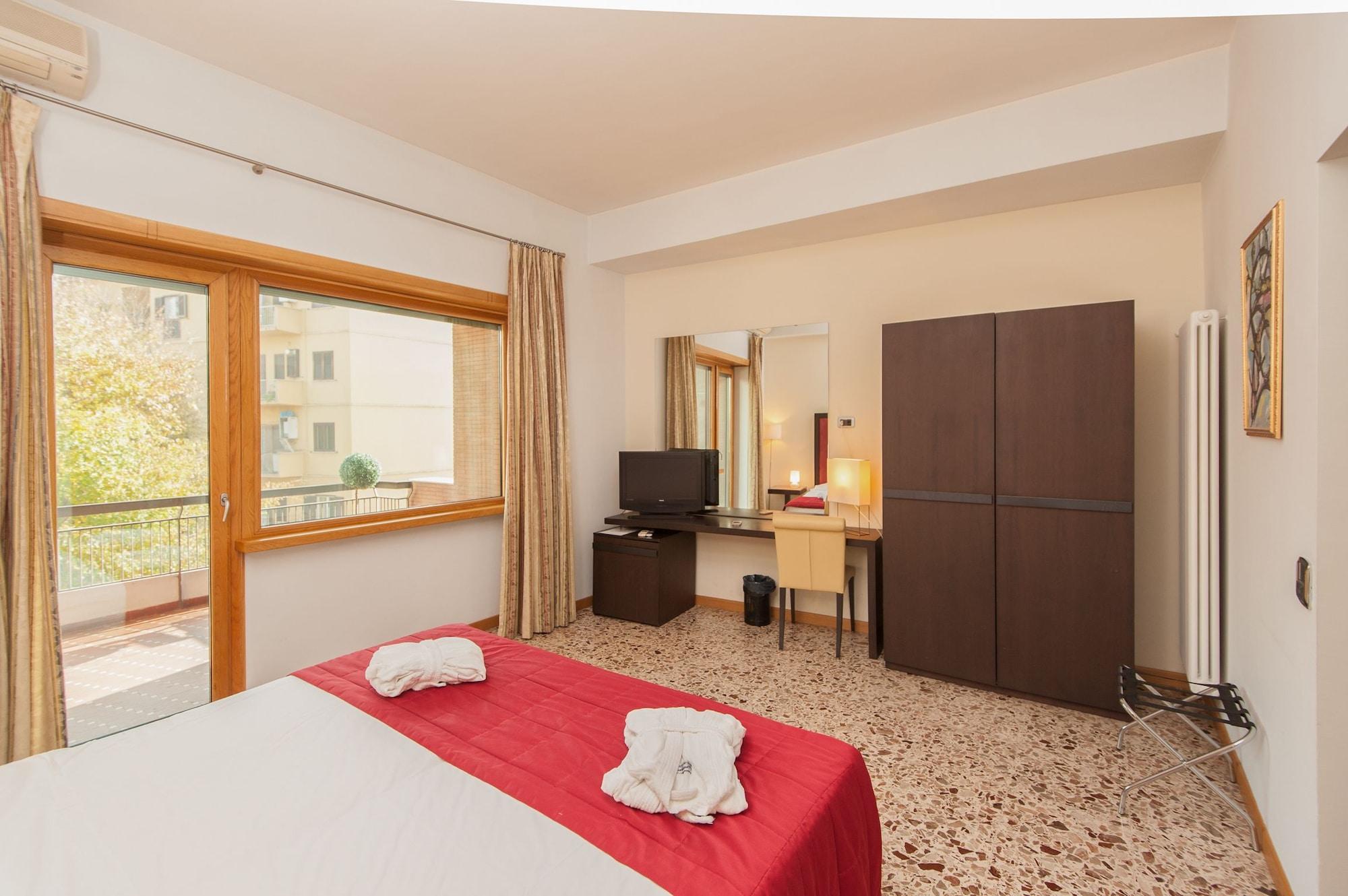 Hotel Piazza Marconi Кассино Экстерьер фото